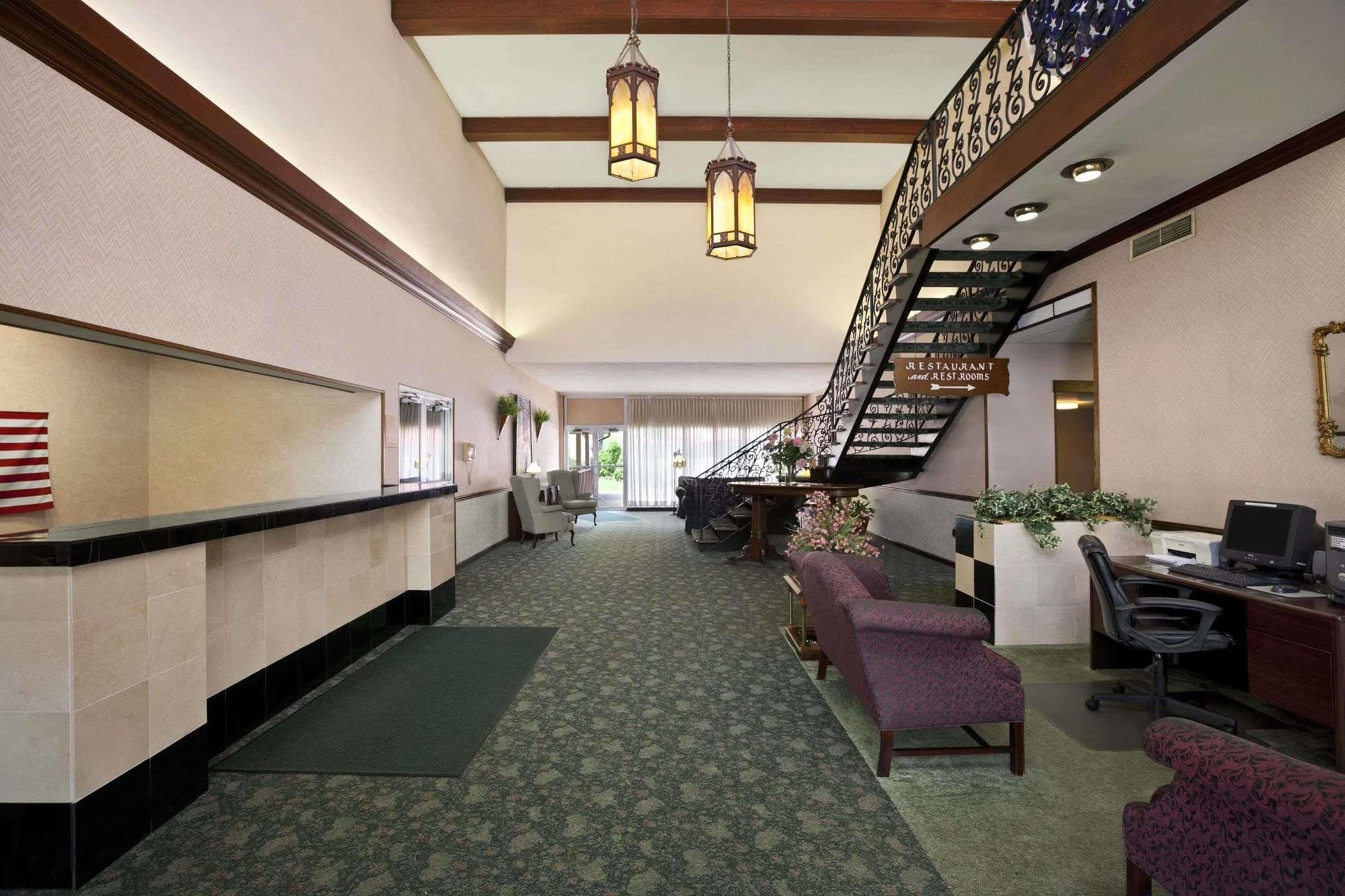 Travelodge By Wyndham Bedford Eksteriør bilde